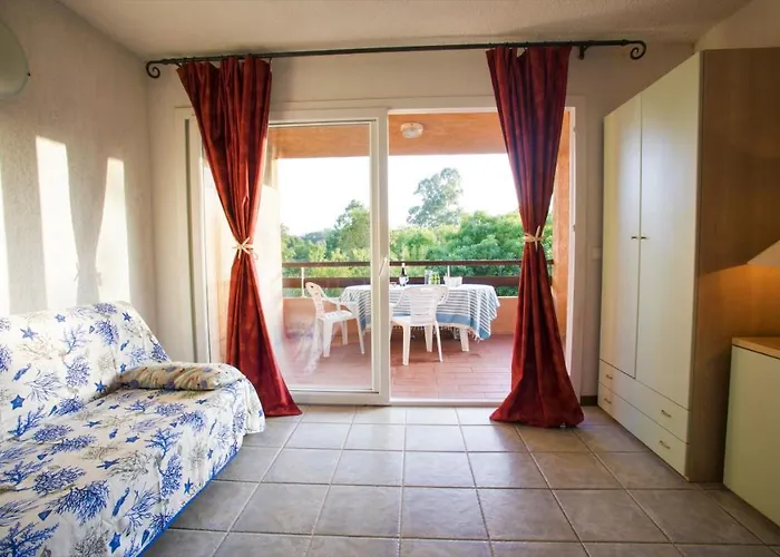 Two-room 150 Meters From The - 4 People - *