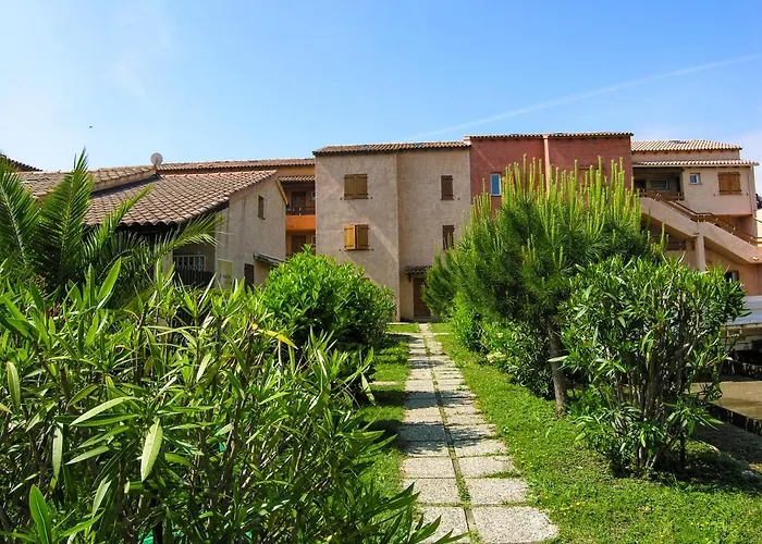 Διαμέρισμα Two-room 150 Meters From The - 4 People - *