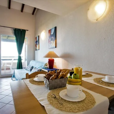 Two-room 150 Meters From The - 4 People - * Ghisonaccia