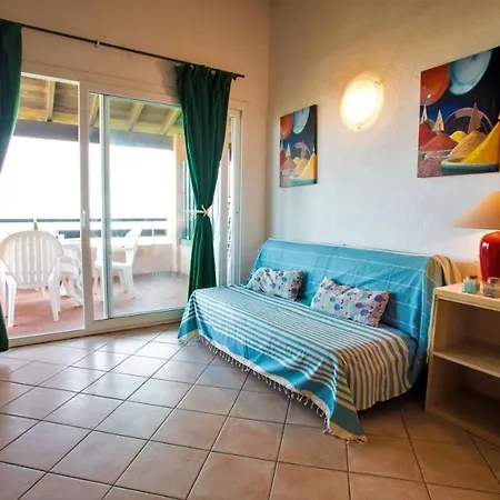 Two-room 150 Meters From The - 4 People -