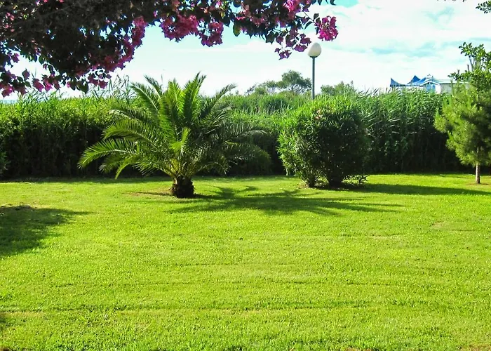 Two-room 150 Meters From The - 4 People - דירה